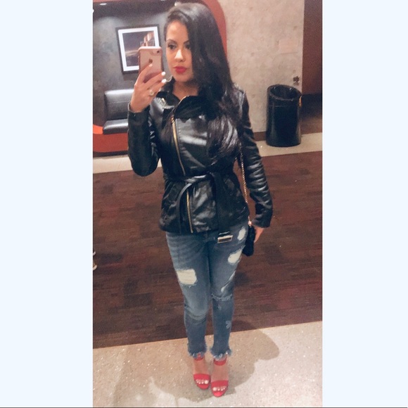 🇺🇸💖New Dangerously In Love Red💖 - Picture 3 of 3